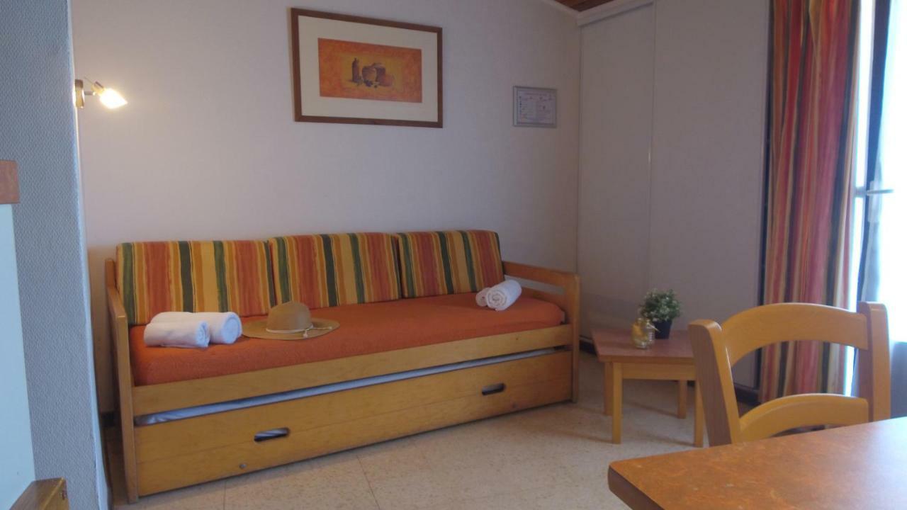 Vvf Luberon Provence Hotel Murs  Bagian luar foto